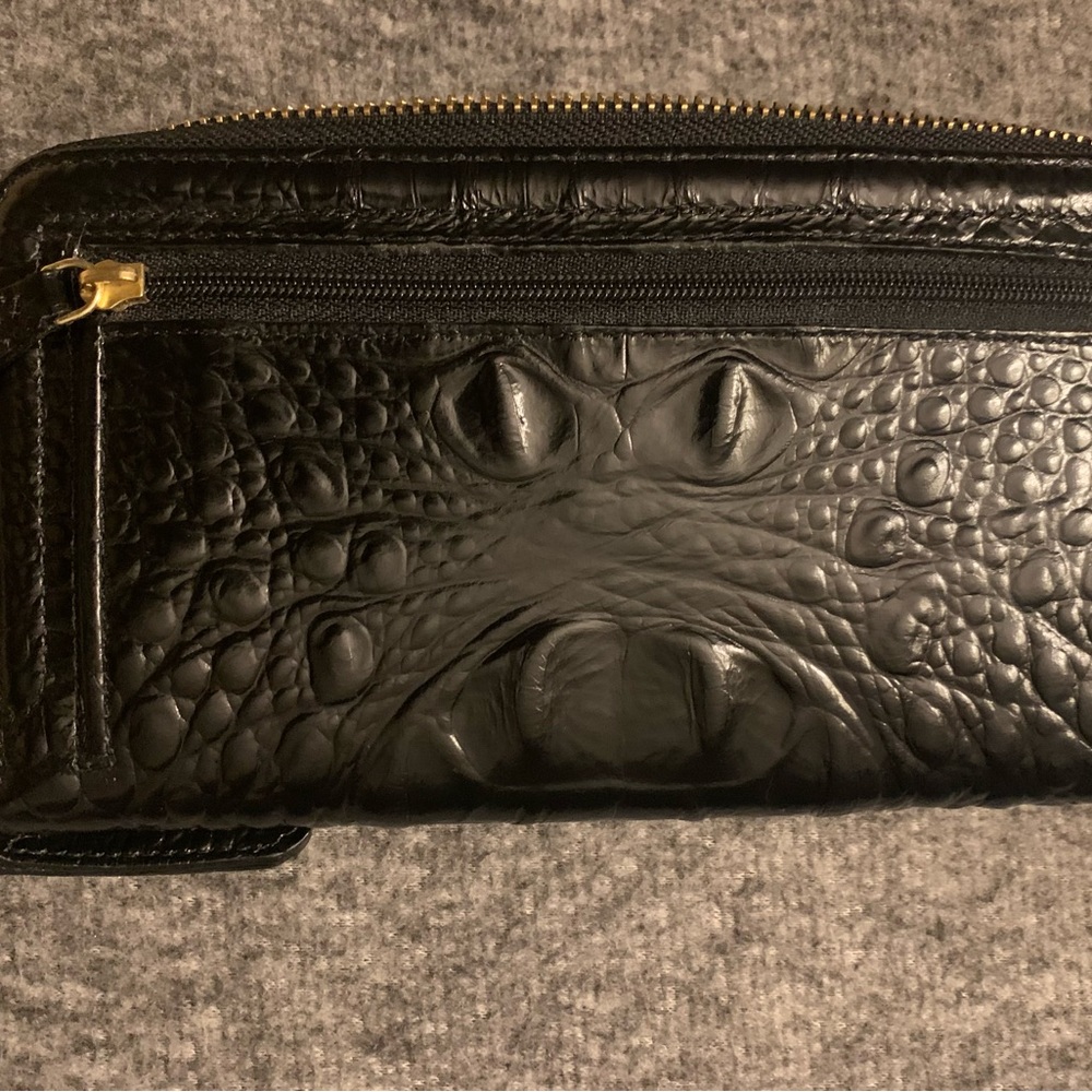 BRAHMIN ~ Black Melbourne Croc~Embossed Genuine Leather